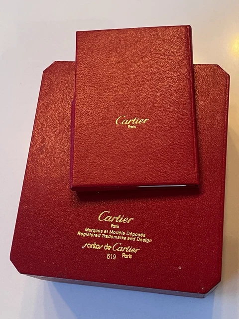 1990s-Womens-Santos-Cartier-Watch-1057930-02462-16.webp Montre Santos Cartier pour femme des années 1990 1057930 02462