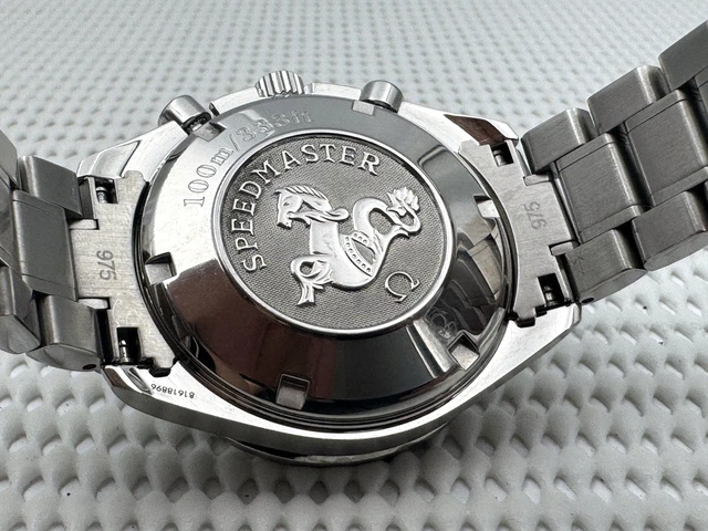 2007-Omega-Speedmaster-40mm-Chronograph-Automatic-1164-Original-1-1.webp Omega Speedmaster 40 mm Chronographe Automatique 2007 1164 Cadran d'origine Réf. 3211.30