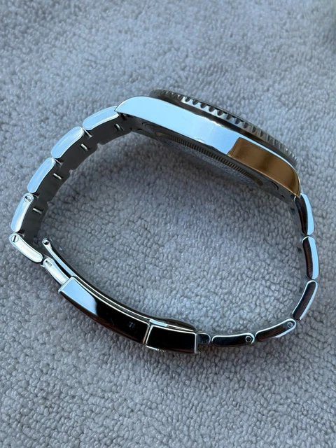 2015-16-Rolex-GMT-Master-II-Batman-116710BLNR-Factory-5.webp Rolex GMT-Master II "Batman" 2015-16 116710BLNR - Révisée en usine en 2025 PAS DE RSV !!
