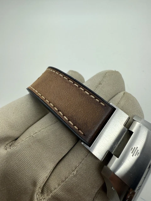 2020-Tudor-Black-Bay-P01-Stainless-Steel-Automatic (9) Montre Tudor Black Bay P01 automatique en acier inoxydable 42 mm avec bracelet en cuir (réf. 70150 B+P), année 2020