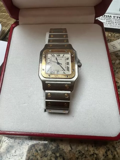 Authentic-Cartier-Santos-Bbc8346-Two-Tone-Men-Watch-5.webp Montre homme Cartier Santos Bbc8346 authentique, bicolore, acier inoxydable, or 18 carats