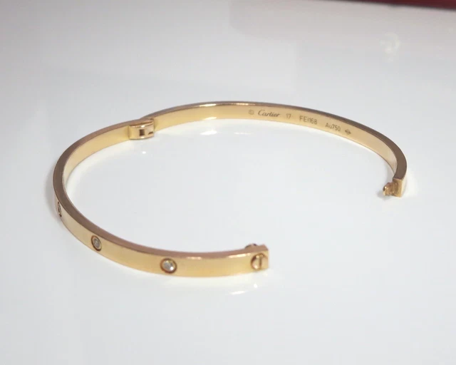 Cartier-18k-Rose-Gold-Love-Bracelet-10-Diamond-1.webp Bracelet Love Cartier en or rose 18 carats, 10 diamants, taille 17, petit modèle, 4 mm, boîte, Coa
