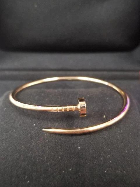 Cartier-Au750-Rose-Gold-Nail-Bangle-Small-Bracelet-1.webp Bracelet jonc clou Cartier en or rose 750, petit modèle, 9,1 g