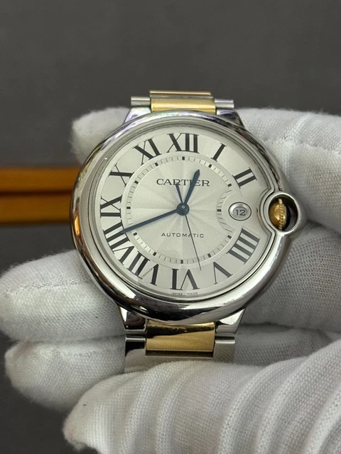 Cartier-Ballon-Bleu-Steel-and-Gold-42mm-Ref-1.webp Montre Cartier Ballon Bleu Acier et Or 42 mm Réf. W2BB0022