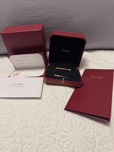 Cartier-LOVE-Bracelet-small-Rose-Gold-Size-16-13.webp Bracelet Cartier LOVE (petit) Or rose Taille 16