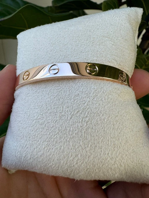 Bracelet Cartier Love en or rose 18 carats, nouvelle version, taille 16, avec boîte et papiers - B4000