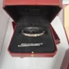 Bracelet Cartier Love Modèle Classique 4 Diamants Or Blanc Taille 17