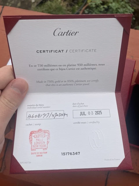 Cartier-Love-Bracelet-Original-Rose-Gold-Size-17-43.webp Bracelet Cartier Love Original en or rose, taille 17, boîte et papiers, 2025