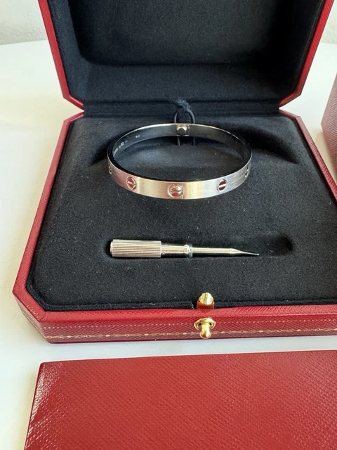 Cartier-Love-Bracelet-size-18-Brushed-White-Gold (1) Bracelet Cartier Love, taille 18, or blanc brossé 18 carats, état neuf