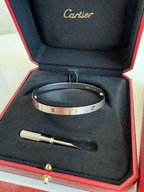 Cartier-Love-Bracelet-size-18-Brushed-White-Gold (3) Bracelet Cartier Love, taille 18, or blanc brossé 18 carats, état neuf