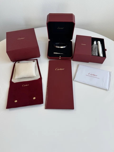 Cartier-Love-Bracelet-size-18-Brushed-White-Gold (5) Bracelet Cartier Love, taille 18, or blanc brossé 18 carats, état neuf