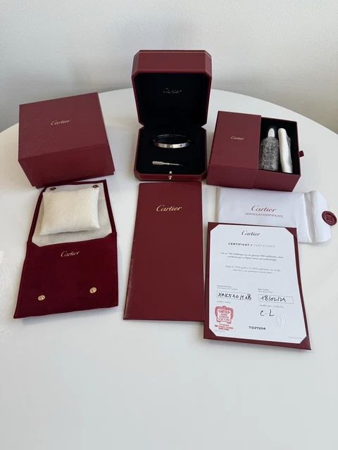 Cartier-Love-Bracelet-size-18-Brushed-White-Gold (6) Bracelet Cartier Love, taille 18, or blanc brossé 18 carats, état neuf