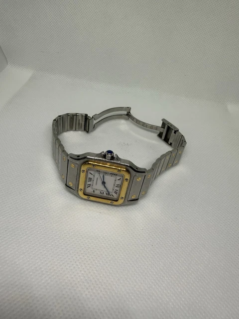 Cartier-Montres-Santos-Date-Ref-81036288-White-Dial-4.webp Montres Cartier Santos Date Réf. 81036288 Cadran Blanc Automatique 29 mm 2961