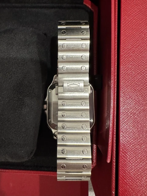 Cartier-Santos-de-Cartier-Medium-Stainless-Steel-WSSA0029-29.webp Montre Cartier Santos de Cartier Medium en acier inoxydable WSSA0029, coffret et papiers