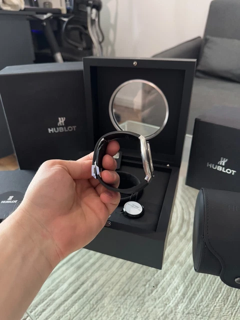 Hublot-Classic-Fusion-Titanium-45mm-511NX1171RX-RRP-18.webp Hublot Classic Fusion Titanium 45 mm 511.NX.1171.RX