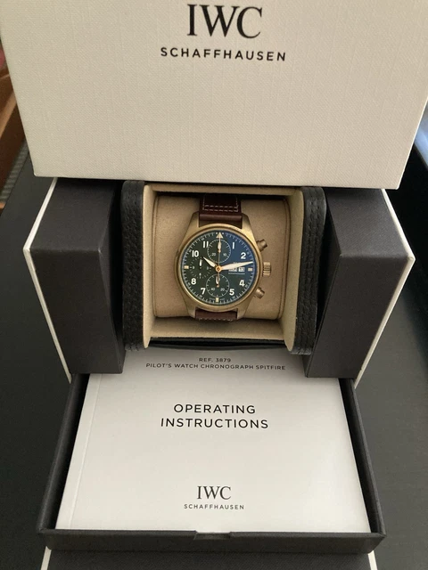 IWC-Pilots-Watch-Olive-Green-Dial-Mens-8.webp IWC Pilot's Watch Olive Green Dial Men's Watch - IW387902 - Automatic Swiss