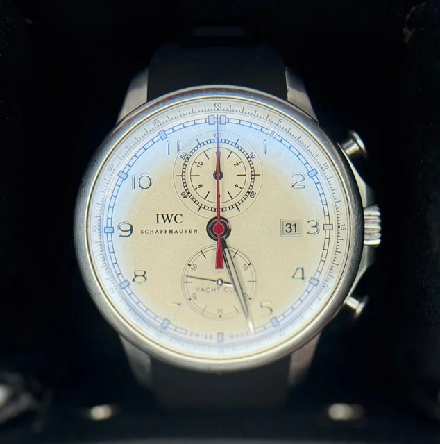 IWC-Portugieser-Yacht-Club-Chronograph-IW3814093-FULLY-9.webp IWC Portugieser Yacht Club Chronographe IW3814093 Entièrement fonctionnel Sans prix de réserve