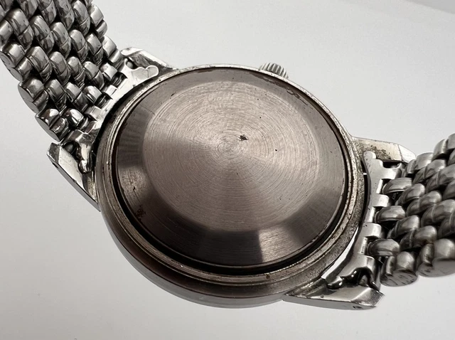 IWC-SCHAFFHAUSEN-Ingenieur-AUTOMATIC-REF-666-12.webp IWC SCHAFFHAUSEN Ingenieur AUTOMATIQUE REF 666 MONTRE VINTAGE HOMME CAL 8531