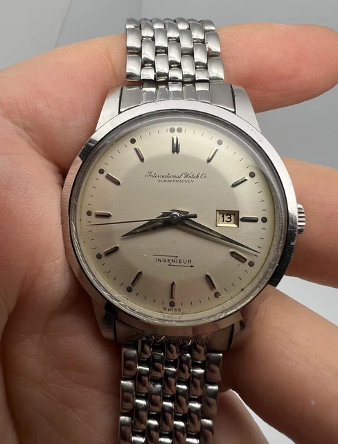 IWC-SCHAFFHAUSEN-Ingenieur-AUTOMATIC-REF-666-16.webp IWC SCHAFFHAUSEN Ingenieur AUTOMATIQUE REF 666 MONTRE VINTAGE HOMME CAL 8531