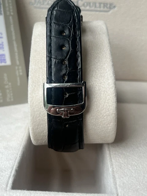 Jaeger-LeCoultre-Master-Steel-Mens-Watch-Q1558420-Moonphase-7.webp Montre Jaeger-LeCoultre Master Steel pour homme - Q1558420 Phases de lune Calendrier annuel