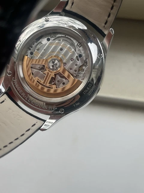 Jaeger-LeCoultre-Master-Steel-Mens-Watch-Q1558420-Moonphase-9.webp Montre Jaeger-LeCoultre Master Steel pour homme - Q1558420 Phases de lune Calendrier annuel