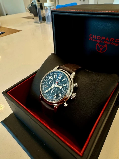 MINT-LIMITED-EDI-Chopard-168589-3003-Mille-Miglia-FULL-4.webp Édition limitée Chopard 168589-3003 Mille Miglia, coffret complet, papiers, propriétaire d'origine