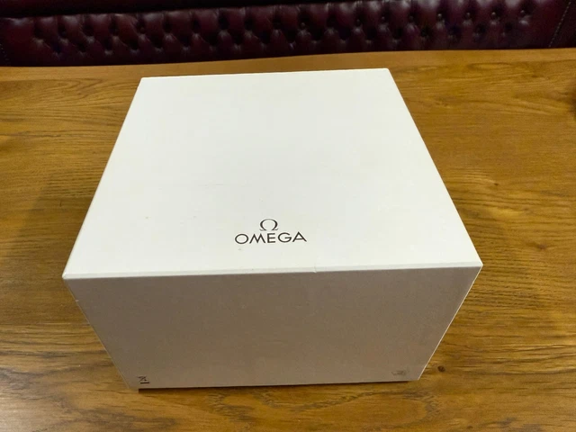 OMEGA-Seamaster-Chrono-Diver-Mens-Black-Watch-9.webp Montre Omega Seamaster Chrono Diver pour homme, noire - 213.30.42.40.01.001