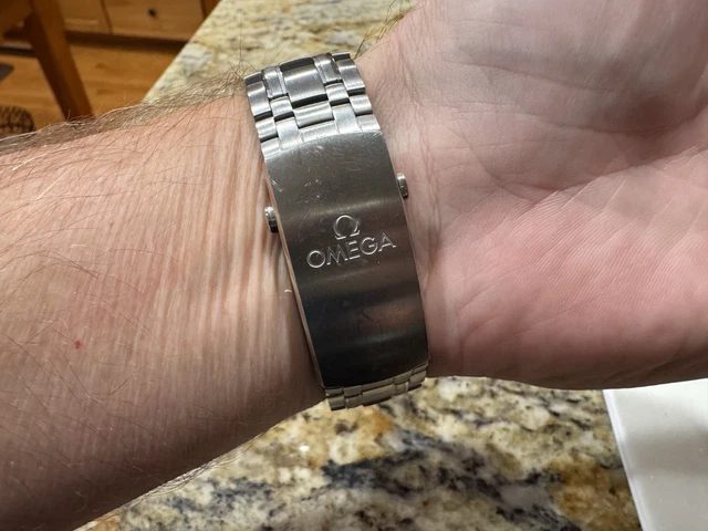 OMEGA Seamaster Diver 300M cadran blanc 42 mm état fantastique