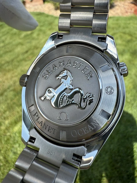 OMEGA Seamaster Planet Ocean 2208.50 Excellent état avec papiers
