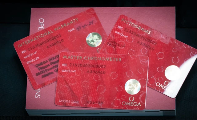 OMEGA Seamaster Planet Ocean 600M 39,5 mm Cadran bleu été - 215.30.40.20.03.002