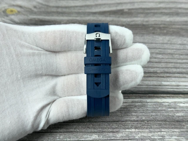 Omega-Seamaster-Diver-300M-8.webp Omega Seamaster Diver 300M