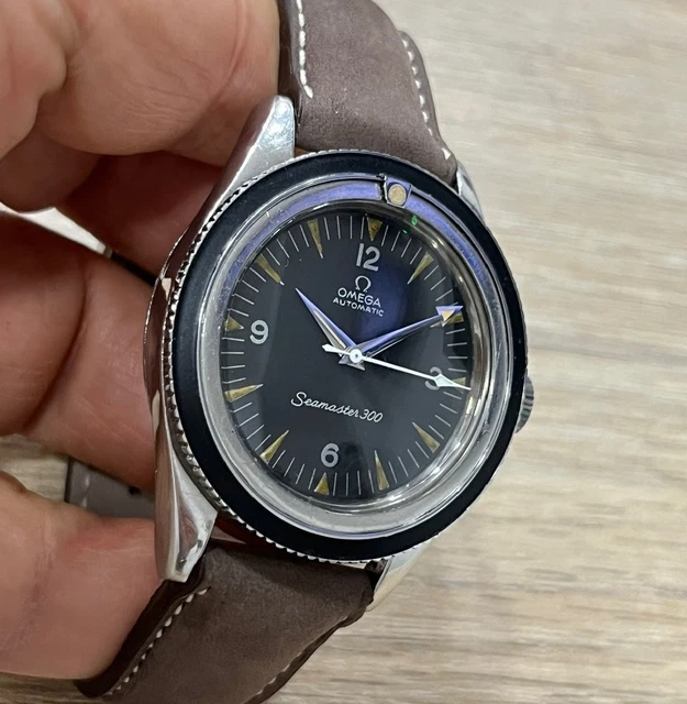 Omega-Seamster-300-Vintaeg-Pre-165014-Automatic-2.webp Omega Seamaster 300 Vintage Pre 165.014 Automatique 552 Acier Montre Vintage Rare