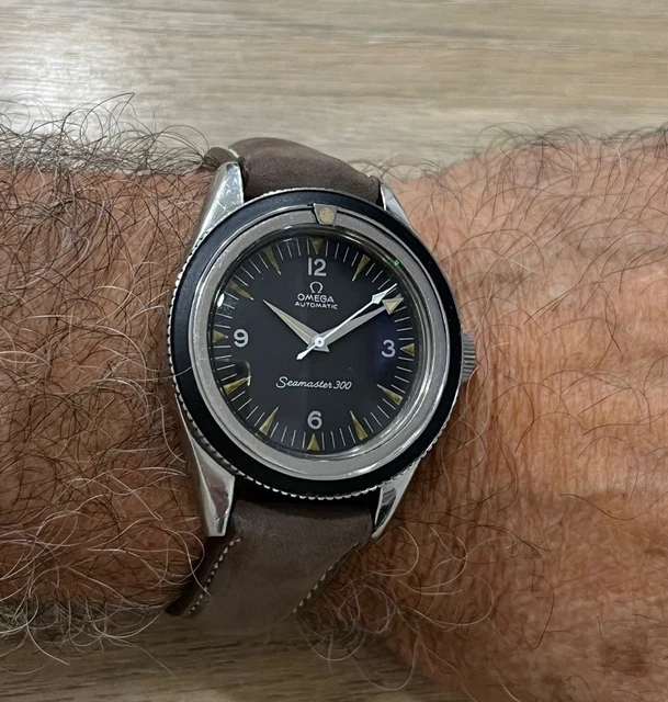 Omega-Seamster-300-Vintaeg-Pre-165014-Automatic-4.webp Omega Seamaster 300 Vintage Pre 165.014 Automatique 552 Acier Montre Vintage Rare