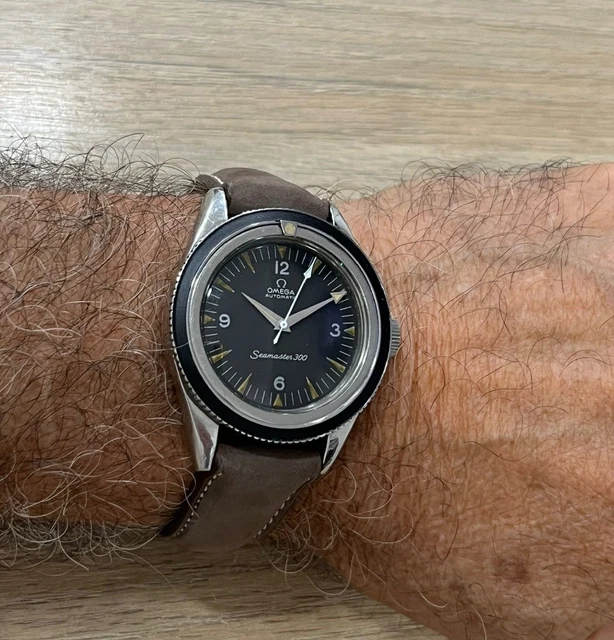 Omega-Seamster-300-Vintaeg-Pre-165014-Automatic-5.webp Omega Seamaster 300 Vintage Pre 165.014 Automatique 552 Acier Montre Vintage Rare