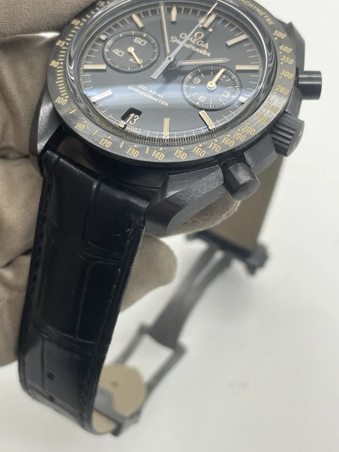 Omega Speedmaster Dark Side Of The Moon DSOTM 311.92.44.51.01.006 avec cartes