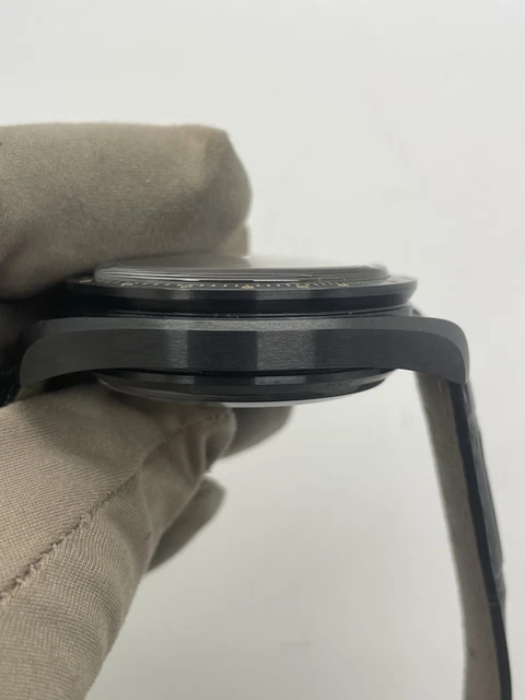 Omega Speedmaster Dark Side Of The Moon DSOTM 311.92.44.51.01.006 avec cartes