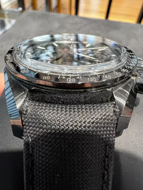 Omega-Speedmaster-Darkside-of-the-Moon-Complete-with-16-Copie-Copie.webp Omega Speedmaster Darkside of the Moon complète avec boîte et papiers