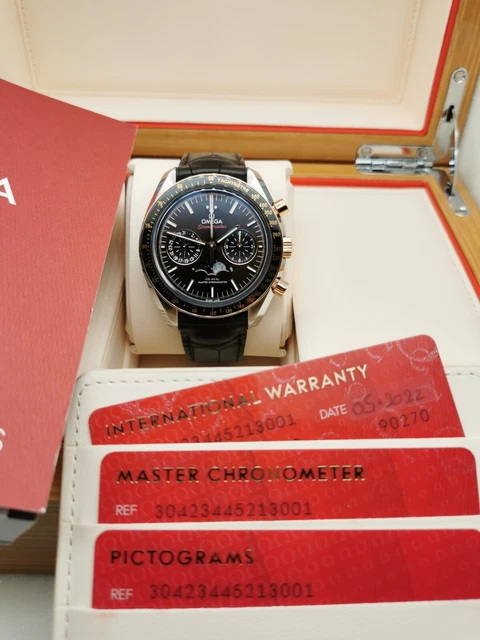 Omega-Speedmaster-Moonwatch-Moonphase-30423445213001-SET-COMPLETO-BP-15.webp Omega Speedmaster Moonwatch Moonphase 30423445213001 Coffret complet B&P 2022