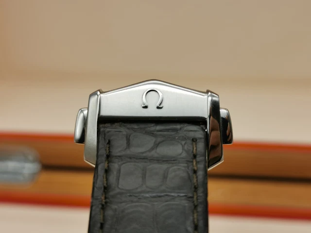 Omega-Speedmaster-Moonwatch-Moonphase-30423445213001-SET-COMPLETO-BP-6.webp Omega Speedmaster Moonwatch Moonphase 30423445213001 Coffret complet B&P 2022