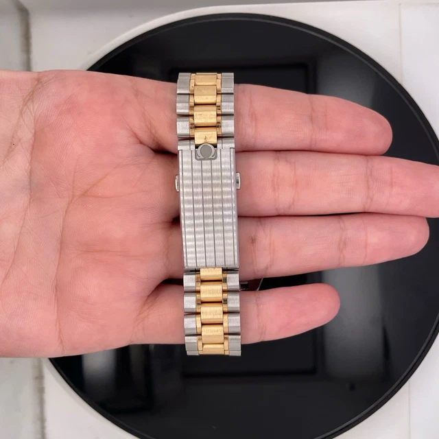 Omega-Speedmaster-Professional-Two-Tone-Moonwatch-Co-Axial-Master-14.webp Montre homme Omega Speedmaster Professional bicolore Moonwatch Co-Axial Master