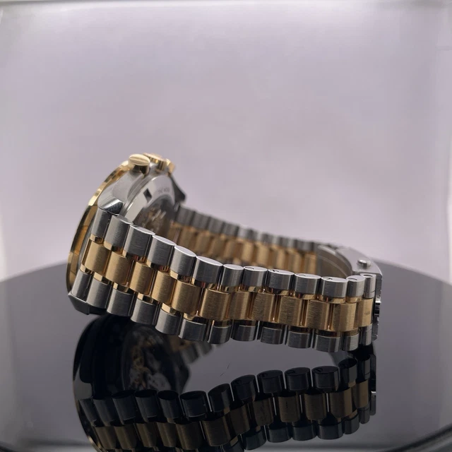 Omega-Speedmaster-Professional-Two-Tone-Moonwatch-Co-Axial-Master-20.webp Montre homme Omega Speedmaster Professional bicolore Moonwatch Co-Axial Master