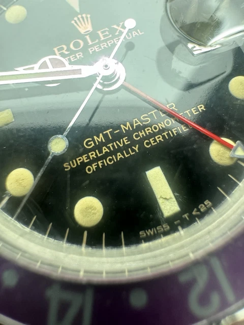 Rolex GMT-Master 1675 dorée, commande spéciale VIP, pour gaucher