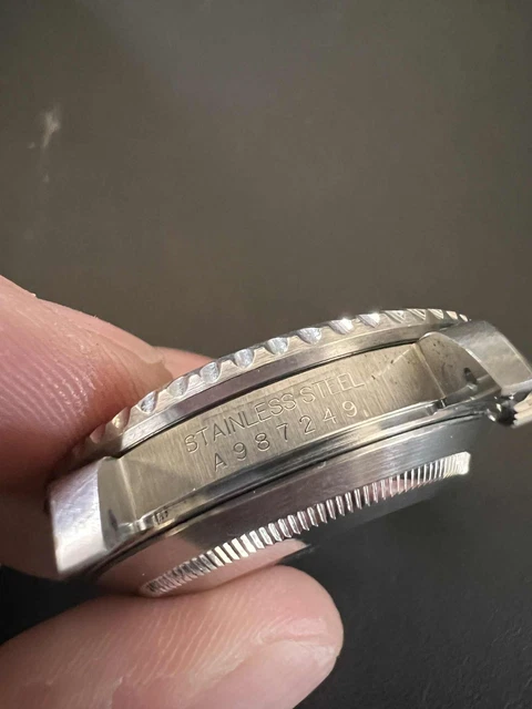 Montre automatique Rolex Submariner Date 16610 en acier avec cadran noir de 40 mm !!