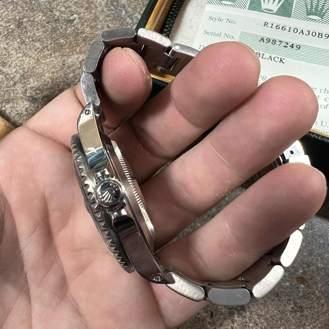 Montre automatique Rolex Submariner Date 16610 en acier avec cadran noir de 40 mm !!