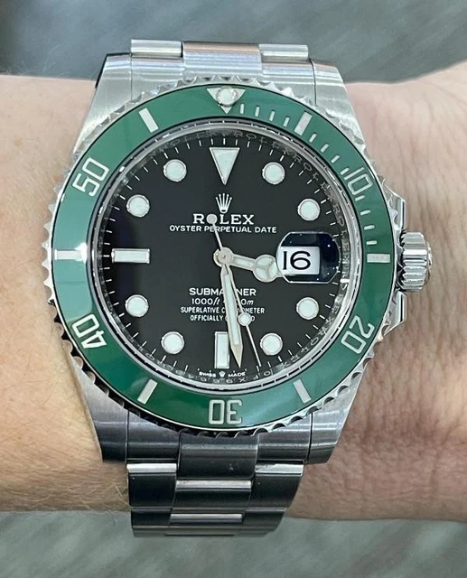 Rolex-Submariner-Ref-126610LV-Starbucks-7.webp Rolex Submariner Réf. 126610LV « Starbucks »