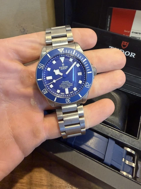 TUDOR-Pelagos-Blue-500M-Divers-Titanium-Automatic-Wristwatch Montre-bracelet automatique TUDOR Pelagos Blue 500M Divers en titane M25600TB-0001