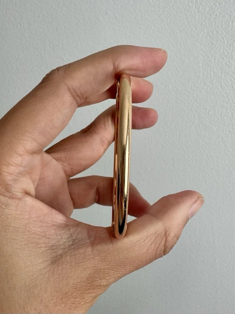 Bracelet jonc Tiffany & Co. à fermoir cadenas, or rose 18 carats, 31,8 grammes