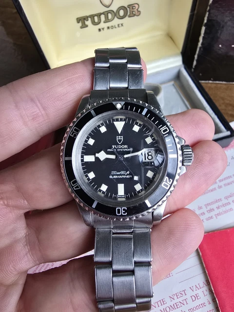 Tudor-Rolex-Submariner-9411-Vintage-Snowflake-Diver-Full-27.webp Tudor Rolex Submariner 9411 Vintage Snowflake Diver, coffret complet, papiers, 1976