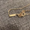 Ensemble complet de pendentifs Van Cleef & Arpels Vintage Alhambra en or jaune 18 carats