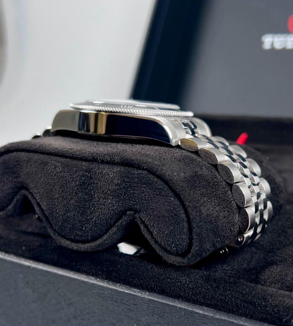 WhatsApp-Image-2025-11-04-at-10.26.19-AM-1.jpeg Tudor Black Bay Monochrome| M7941A1A0NU | Ensemble complet | NEUF | 2025